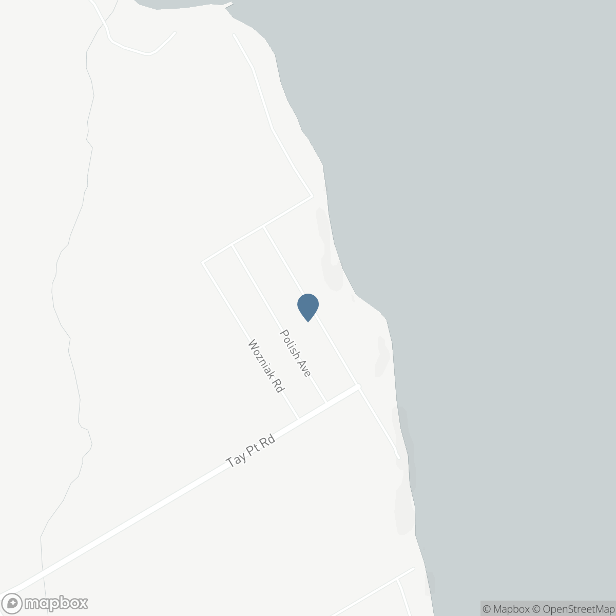 76 MCARTHUR DRIVE, Penetanguishene, Ontario L9M 1W9